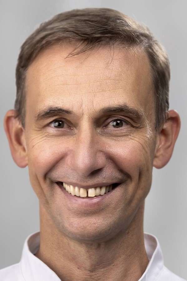 Portrait Prof. Dr. Bodo Grimbacher