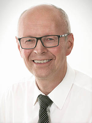 Porträt von Professor Dr. Heinz-Peter Schlemmer.