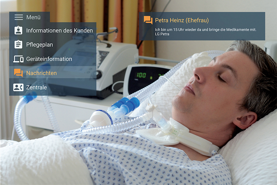 Blick durch die Datenbrille: In der Mitte liegt ein Patient im Krankenhausbett, am Bildrand werden Information zu ihm eingeblendet. 