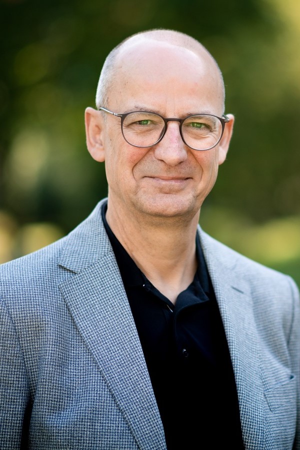 Porträt Professor Dr. Ulrich Willems