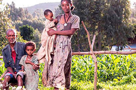 Afrikanische Familie mit zwei Kindern